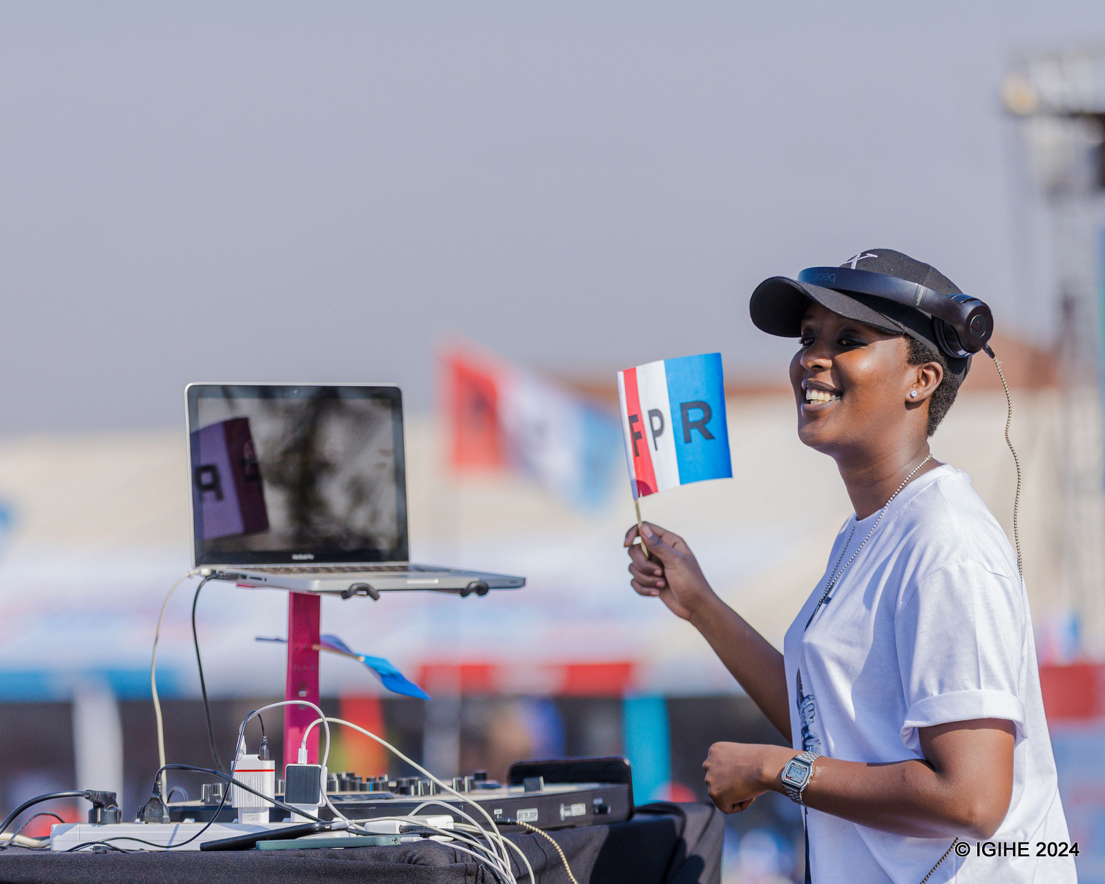 DJ Ira ni we uri gucuranga umuziki kuri uyu wa Gatanu