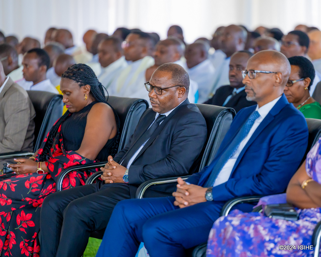 Minisitiri w'Uburezi, Joseph Nsengimana, Minisitiri w'Ubutegetsi bw'Igihugu, Musabyimana Jean Claude na Guverineri w'Intara y'Amajyepfo Kayitesi Alice