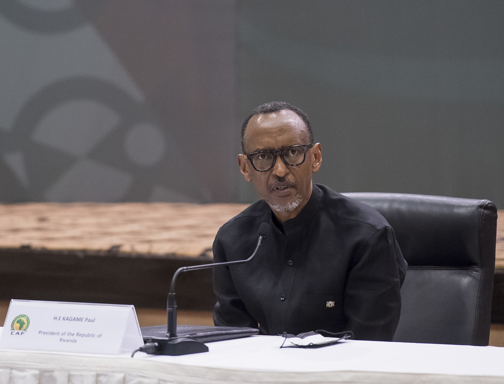 Perezida Kagame yasabye abayobozi ba CAF guhindura imyumvire, bakimakaza imikorere igamije guteza imbere Afurika