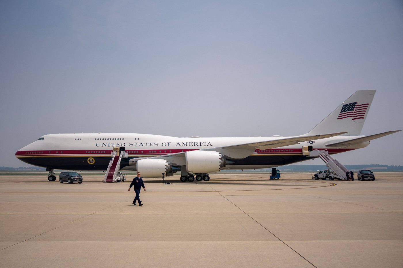 Boeing 747 y’agaciro gakabakaba miliyoni 400 z’Amadolari ni yo Qatar yahaye Trump