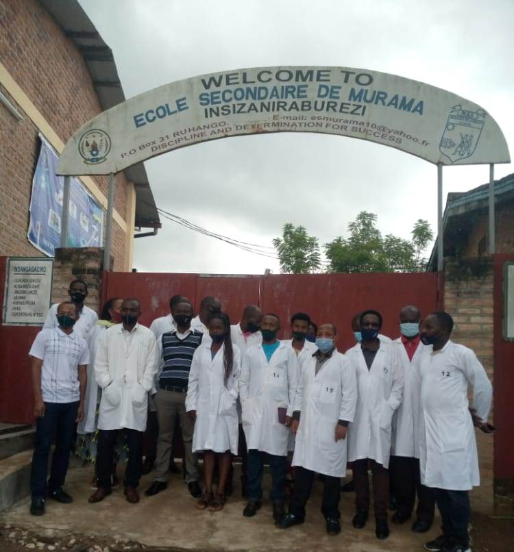 Ecole Secondaire de Murama yahembwe nk'ikigo cyagaragaje ishyaka n'ubushake mu mikoro bahabwaga