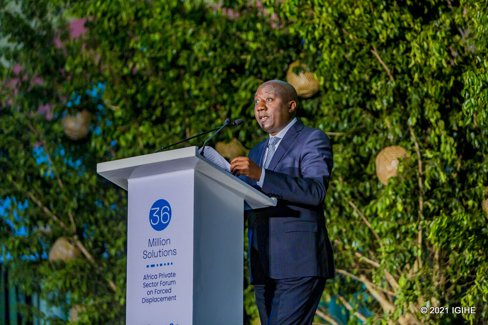 Minisitiri w’Intebe w'u Rwanda, Dr Edouard Ngirente yagaragaje ko gukoresha neza umutungo wa Afurika byaba igisubizo ku baturage bayo bayihunga kubera ubukene