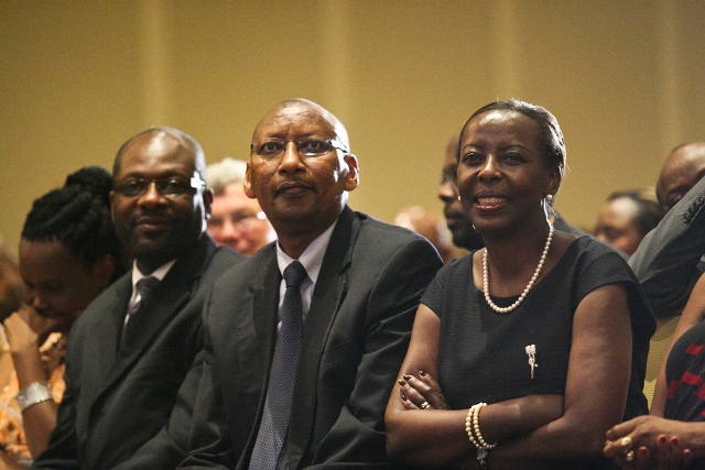 Baminisitiri Louise Mushikiwabo na John Rwangombwa mu bihera ijisho imbyino z'abahanzi muri Rwanda Day