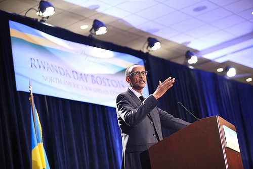 Perezida Kagame ubwo yagezaga ijambo ku bitabiriye Rwanda Day