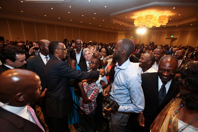 Perezida Kagame yakiranywe urugwiro...