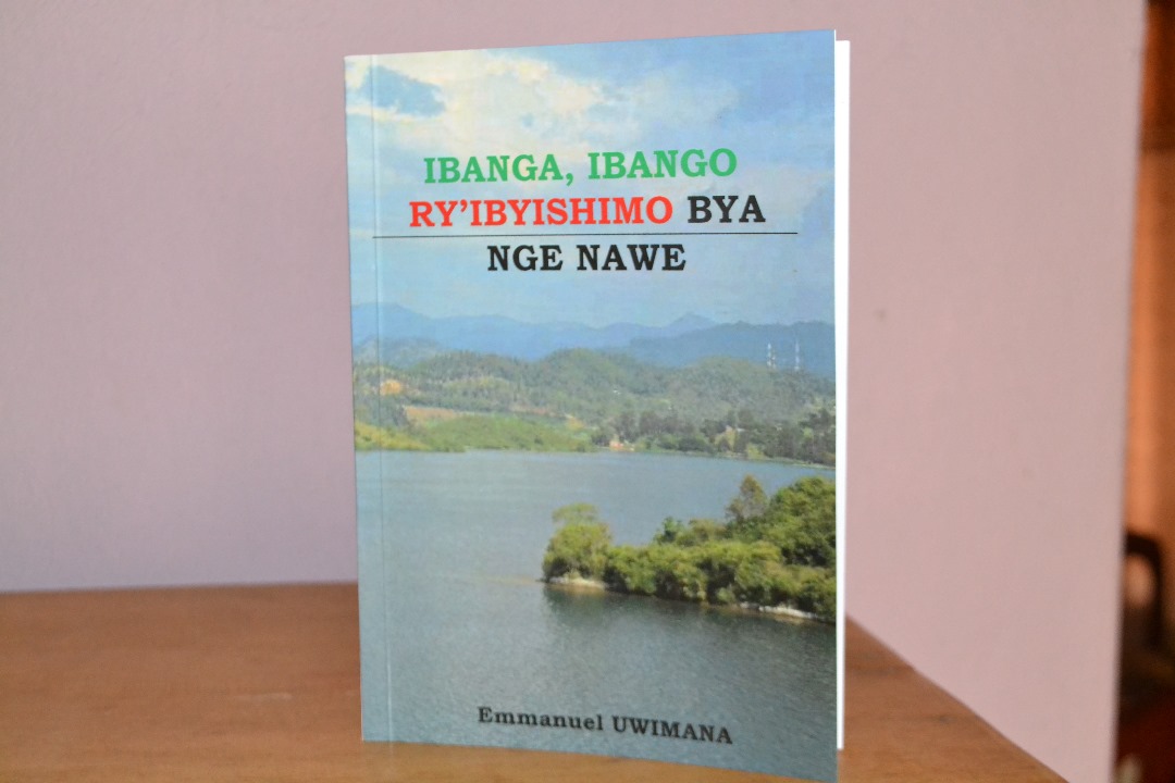 Iki gitabo kigamije gufasha abantu babaho batiyizi, bikababuza ibyishimo