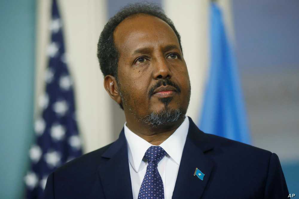 Imodoka zari ziherekeje Hassan Sheikh Mohamud zagabweho igitero mu murwa mukuru Mogadishu