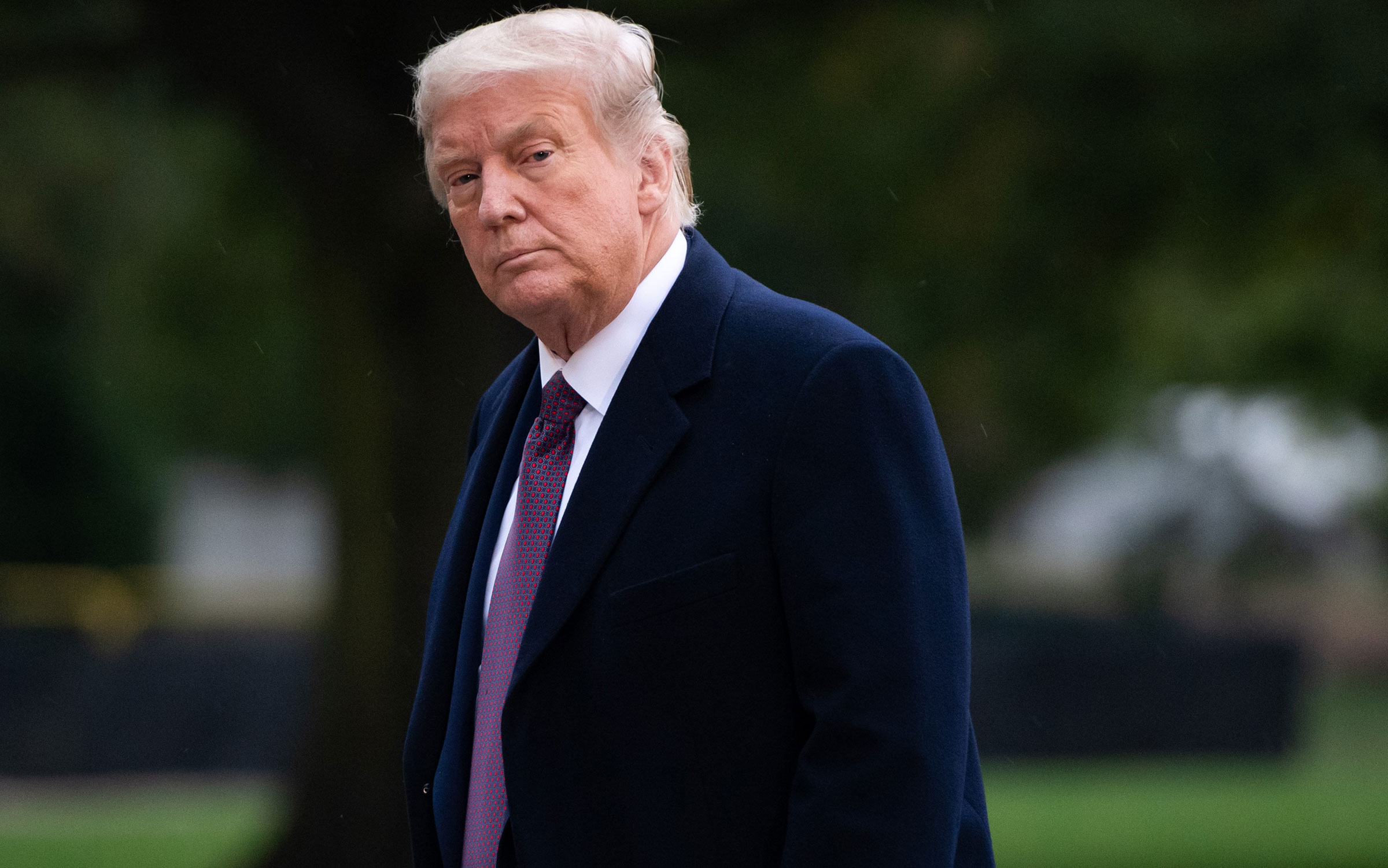 Trump amaze amajoro mu bitaro aho ari kuvurwa Coronavirus