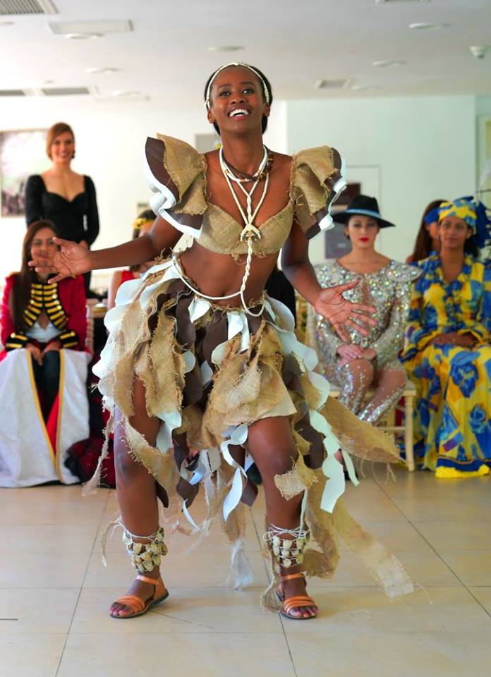 Umukobwa uhagarariye Botswana