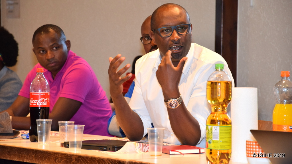 Gakuba Philbert atanga ibitekerezo