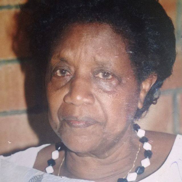 Cansilde niwe wabanje kwitaba Imana, ubwo bari ku kiriyo cye nibwo murumuna we yarembye akajyanwa kwa muganga afite ikibazo cy'umutima birangira nawe yitabye Imana.