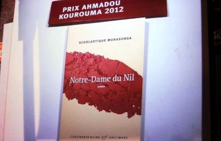 Igitabo Notre-Dame du Nil cyahawe igihembo kuri uyu wa 26 Mata 2012