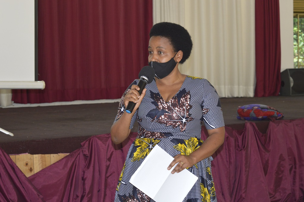 Umuyobozi wa Radio Umucyo yateguye aya mahugurwa, Nyirahavugimana Cecile, yasabye abanyamadini kubwiza abakirisitu ukuri kuri Coronavirus