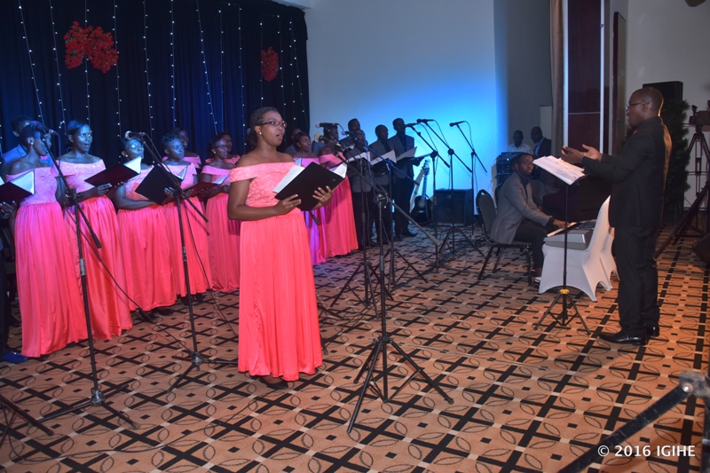 Choeur International yakoze igitaramo cyahuriranye no kwizihiza isabukuru y’imyaka icumi