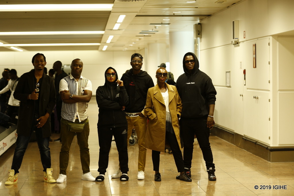 Uhereye ibumoso: Igor Mabano, King James, Charly, Jules Sentore, Nina na Bruce Melodie bari mu bahanzi bakomeye batumiwe muri Rwanda Day i Bonn