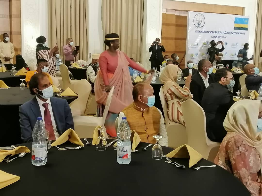 Mu byasusurukije ibi birori harimo n'imbyino za kinyarwanda