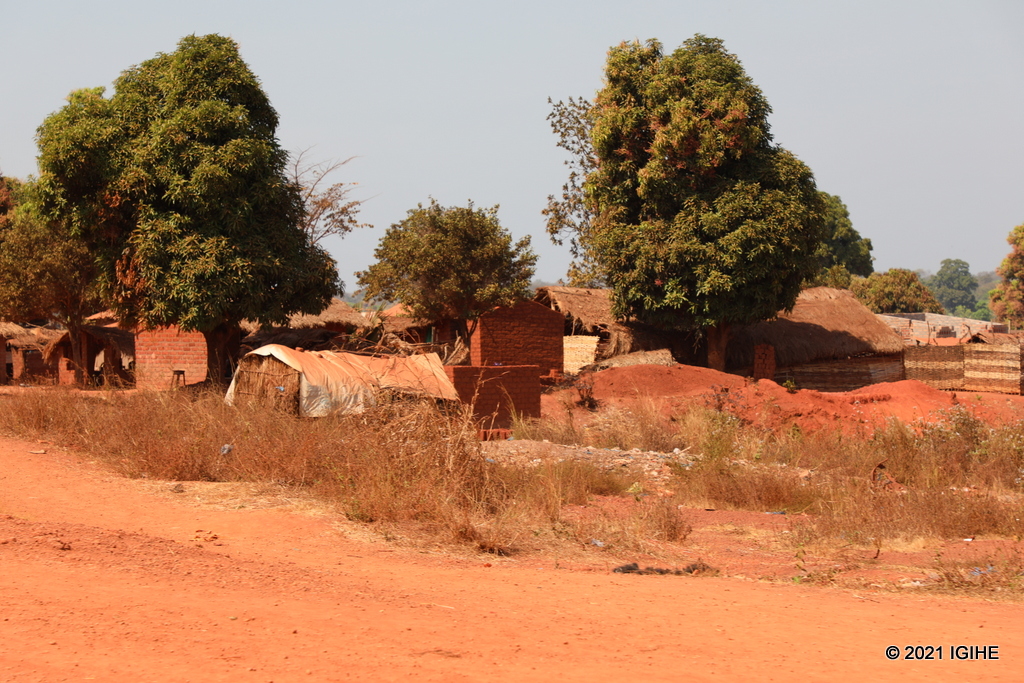 Amakimbirane hagati y'Abakirisitu n'Abayisilamu yahinduye iki gihugu isibaniro ry'ibibazo
