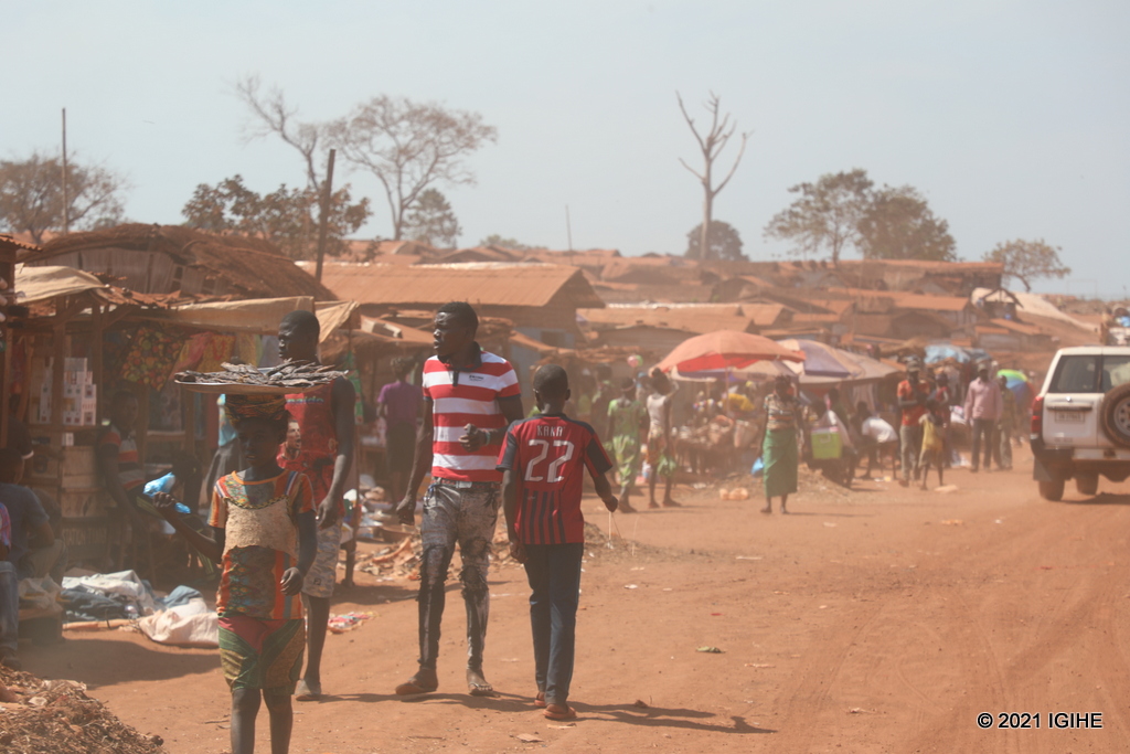Ubuzima bwatangiye kugaruka mu Mujyi wa Bria kuva aho Ingabo z'u Rwanda zihagereye nubwo abenshi mu bawutuye ari impunzi