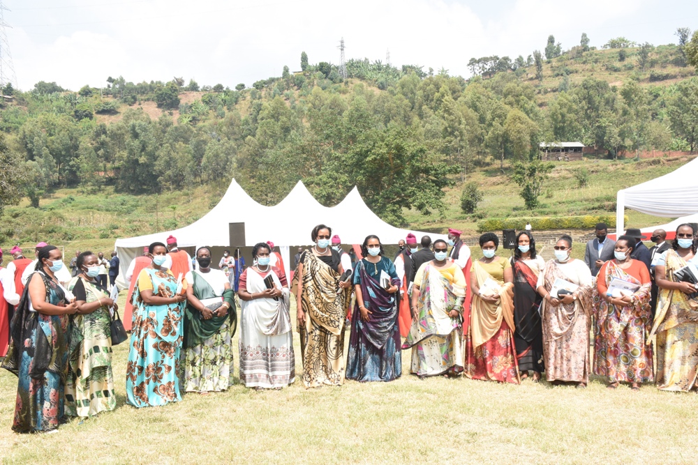 Abafasha b'abepiskopi bakiriye mugenzi wabo