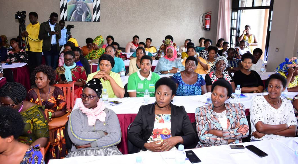 Abagore b'i Rusizi banyuzwe na Gahunda ya 'Zamuka Mugore' izabafasha kwiteza imbere