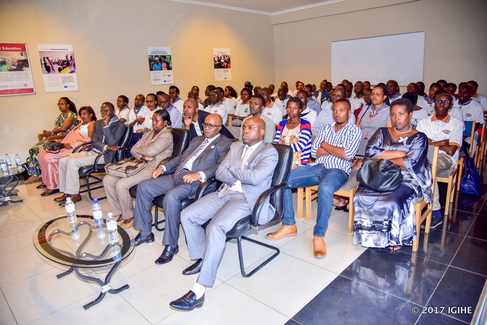 Abakozi ba Soras basabwe kudashyira imbere amoko ahubwo bakimika ubunyarwanda nk'umurunga ubahuza
