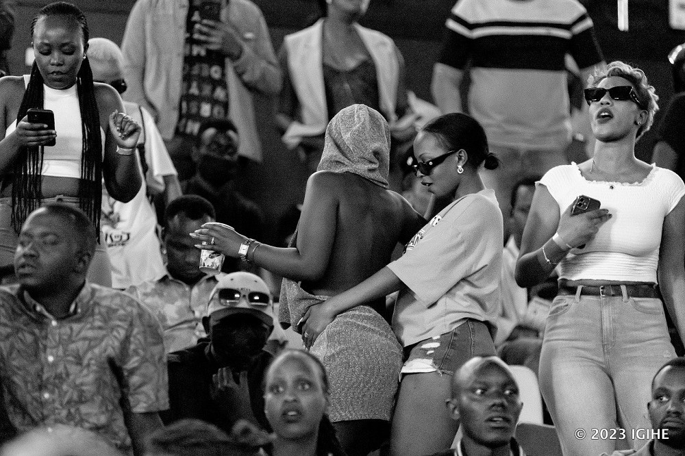 Abakunda umuziki banyujwe n'imiziki y'abahanzi nyarwanda