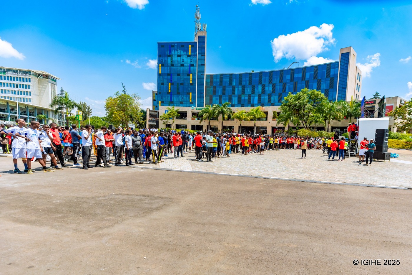 Abantu basabwe kutirara imbere y'imbasa kuko ari indwara yandura