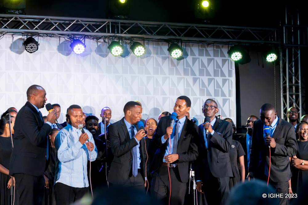 Abatangiriye muri iyi korali nabo bahawe umwanya