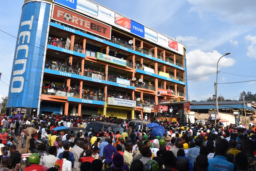 Abatari bake bitabiriye ibirori byo gusoza Eazzypay&Win
