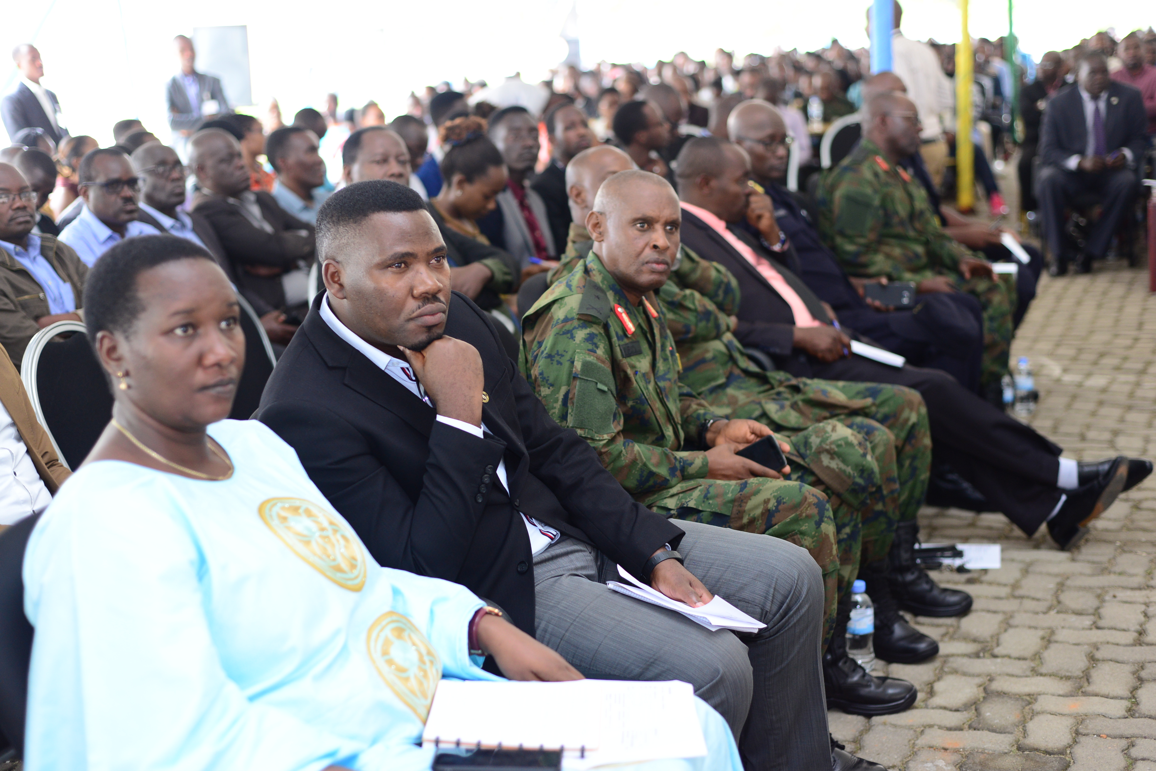Abayobozi mu nzego zitandukanye bitabiriye ibi biganiro