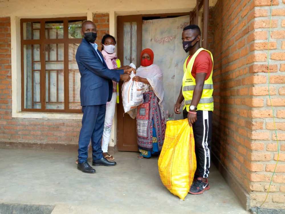 Abejeje ibirayi baganuje abandi baturage batabihinze