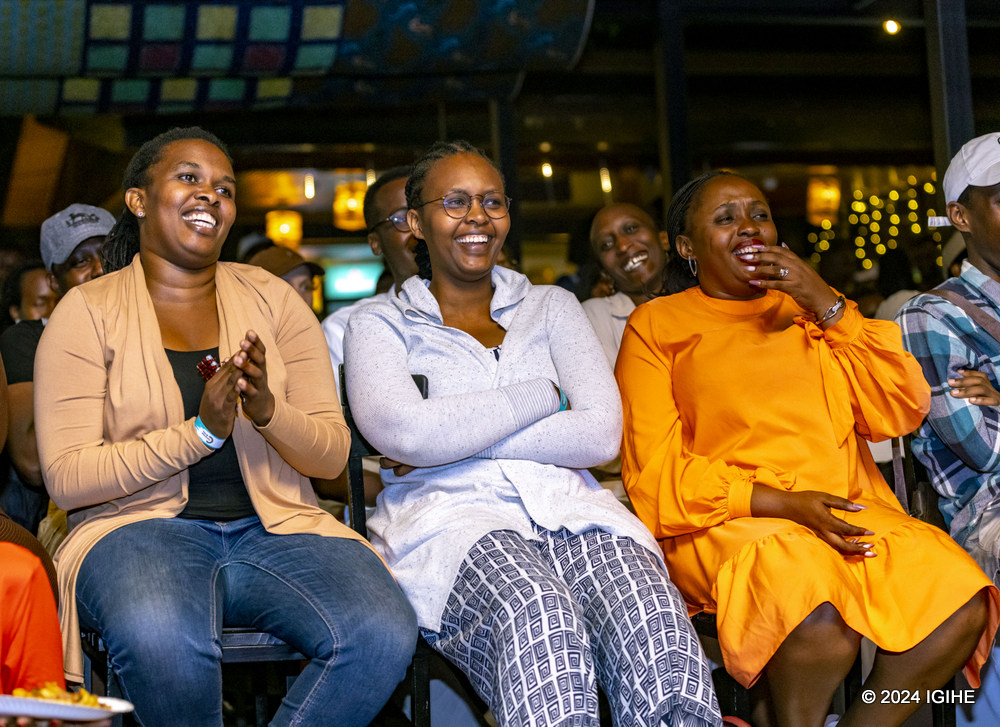 Abitabiriye bari bizihiwe