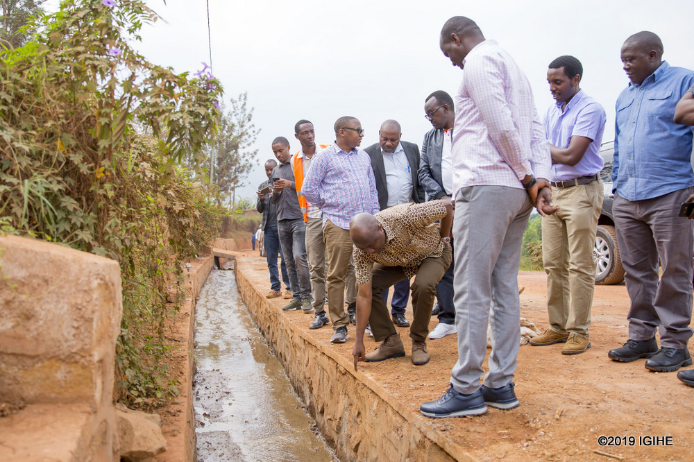 Aha Minisitiri w'Intebe yerekanaga ibigomba gukosorwa