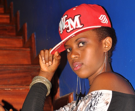 Allioni agiye kwita ku ndirimbo zitanga ubutumwa bwubaka abantu mu buryo butandukanye kurusha uko yaririmba ku rukundo gusa . Foto/Umuseke