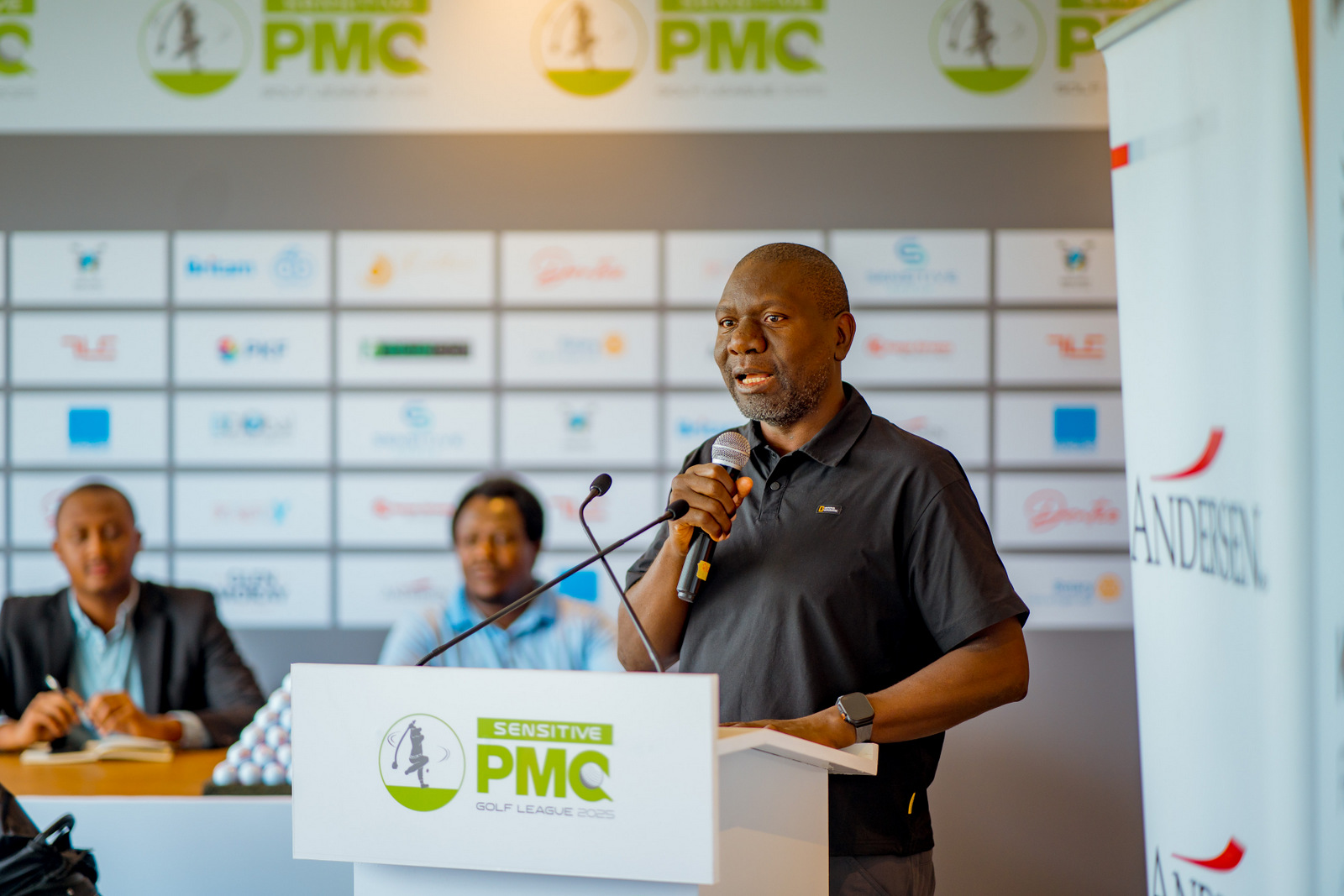 Kapiteni wa Kigali Golf Club, Eugene Murenjekha, yavuze ko PMC Sensitive Golf League ari ryo rushanwa ryitabirwa cyane mu Rwanda
