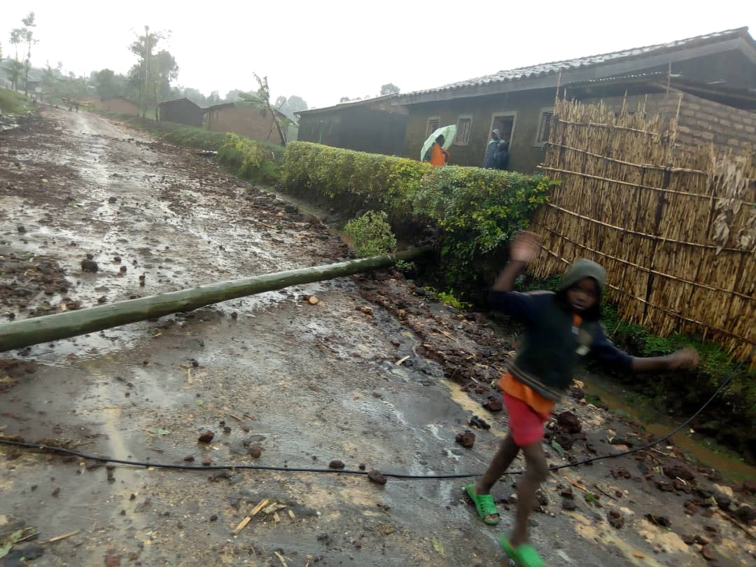 Ipoto yafunze umuhanda wa Rwanzekuma