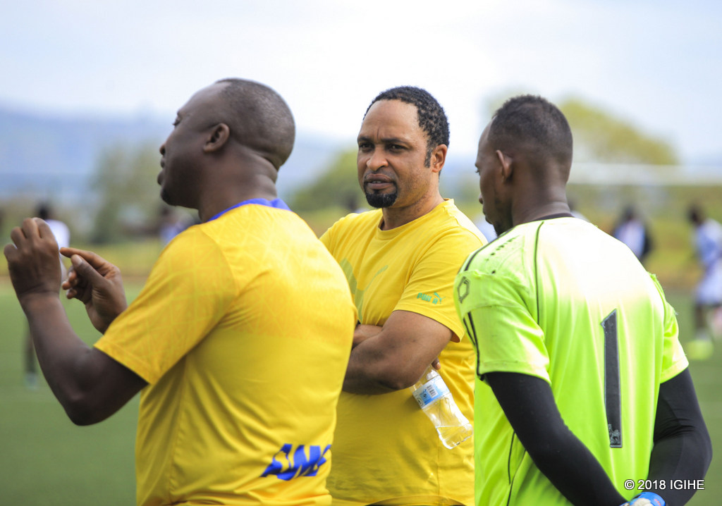 Amaze igihe aba hafi abatoza ba APR FC ariko inshingano ze ntizisobanuke