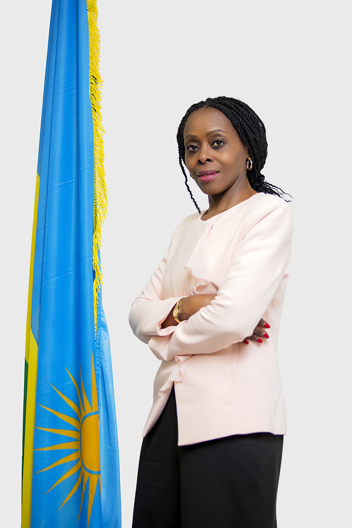 Amb. Christine Nkulikiyinka, Minisitiri w'Abakozi ba Leta n'Umurimo