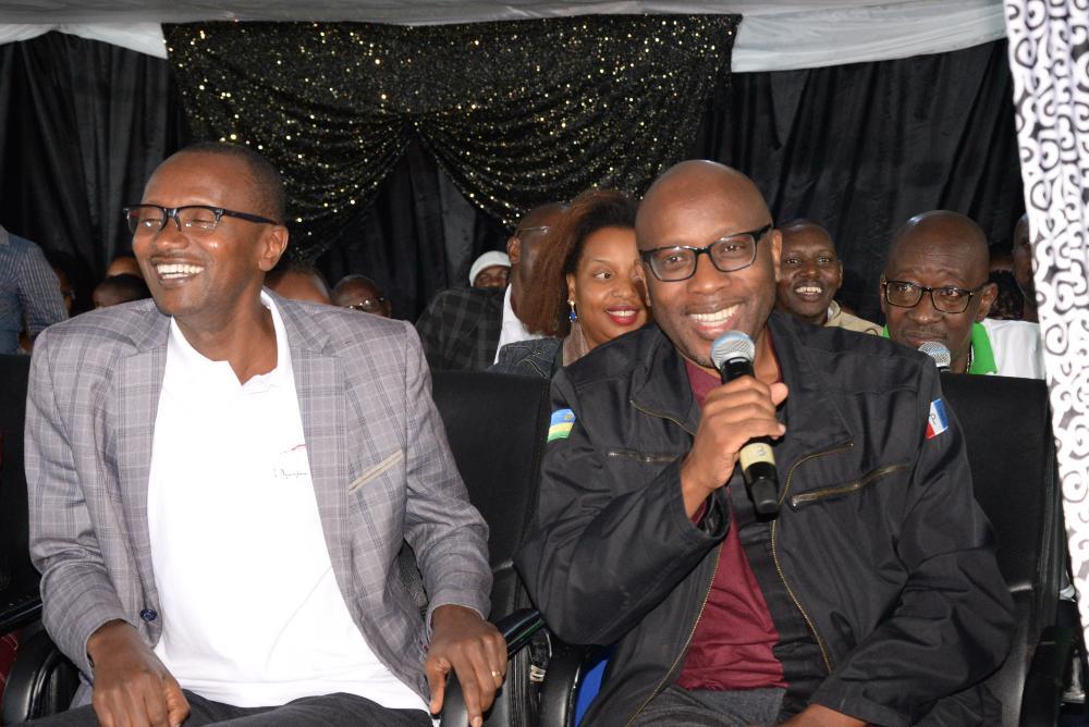 Umuyobozi w'Inteko y'Umuco, Amb. Masozera Robert ari mu bitabiriye iki gitaramo