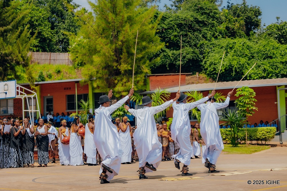 Abahungu nabo bagaragaje ko bazi umuco nyarwanda