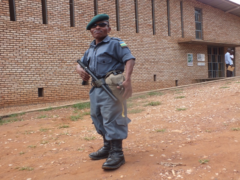 Yemeza ko ari we ukunzwe mu banyerondo mu Murenge wa Kimisagara