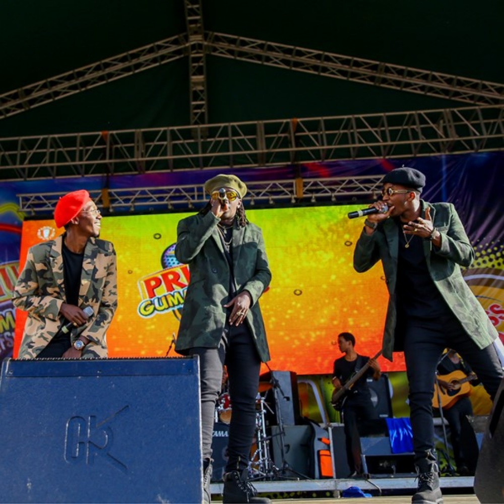 Olvis yari amaze imyaka 13 ahugiye kuri 'Active Again' mbere y'uko yongera gusubukura umuziki ku giti cye