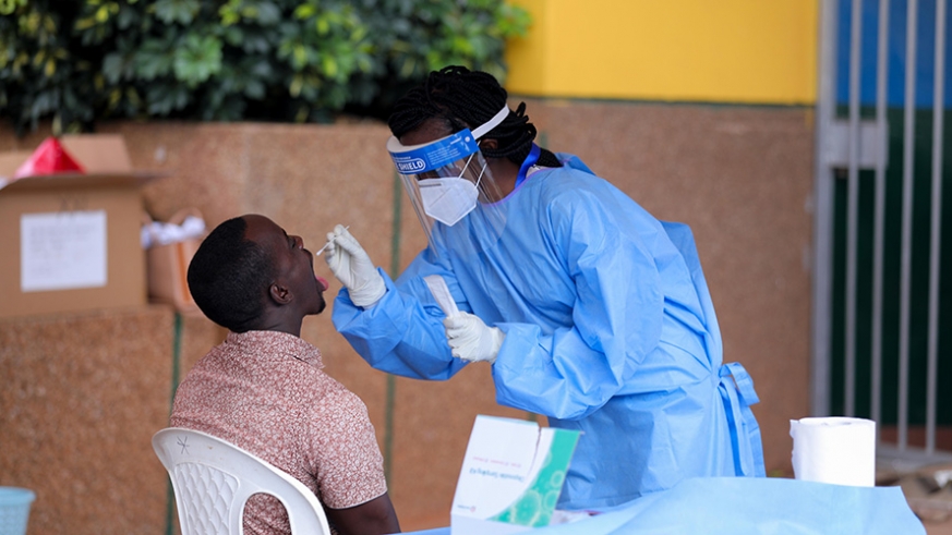 RBC yavuze ko abashaka kwipimisha Coronavirus mbere yo kujya mu mahanga basabwa kubikora mbere y'amasaha 48