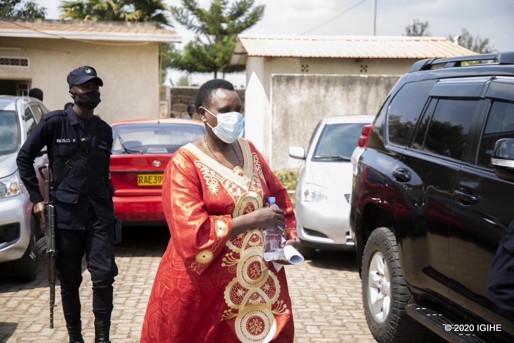 Ubushinjacyaha bwasabiye Dr Daphrose Gahakwa gufungwa imyaka irindwi