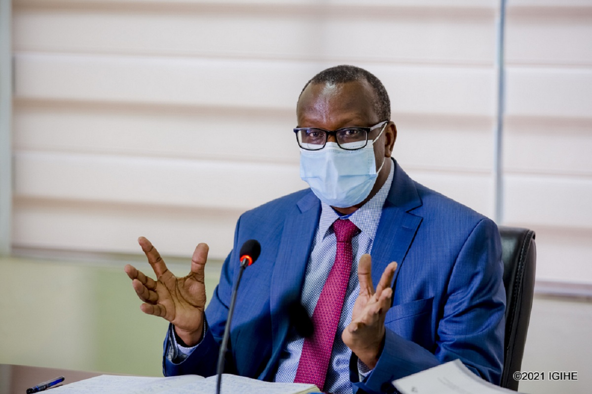 Minisitiri Dr. Bizimana yavuze ko kubika ibimenyetso n’amateka ya Jenoside yakorewe Abatutsi hifashishijwe ikoranabuhanga bizafasha mu kwigisha urubyiruko
