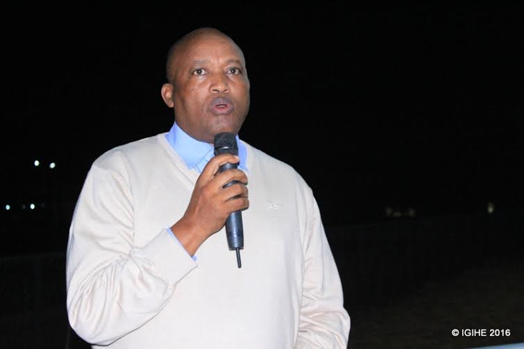 Umushakashatsi Tom Ndahiro