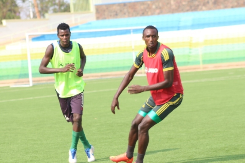 Rutahizamu mushya, Karim na Sugira bakora imyitozo