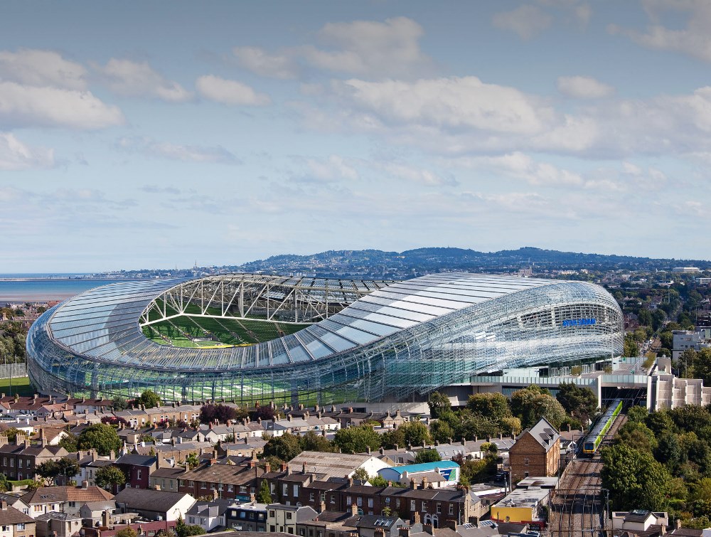 Aviva Stadium yubatswe mu 2010 ahari hasanzwe Lansdowne Road Stadium