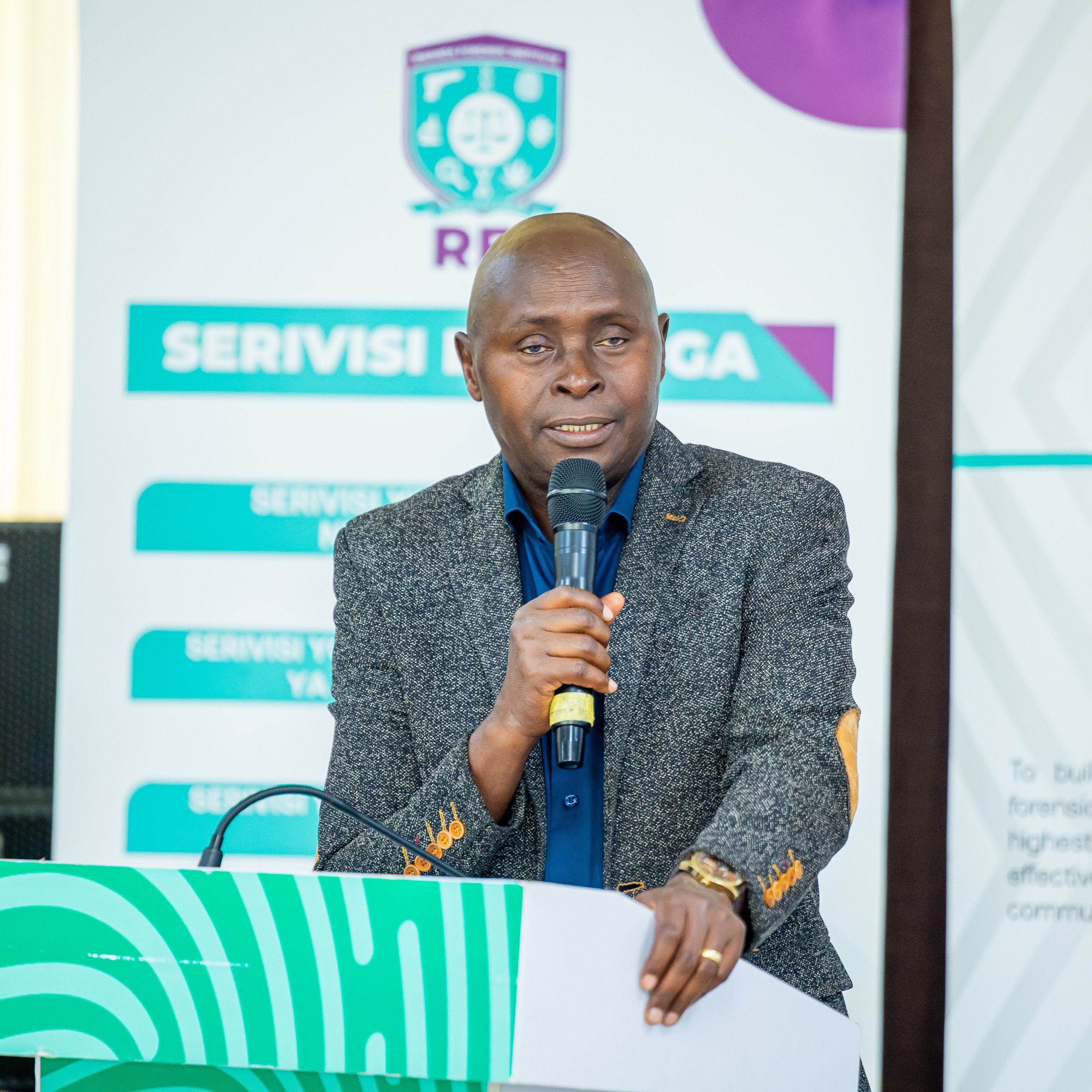 Umuyobozi Mukuru wa RFI, Dr Charles Karangwa, yasabye abayobozi bo mu Karere ka Kayonza kurushaho gusobanurira abaturage serivisi iki kigo gitanga
