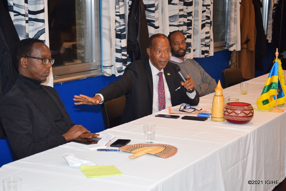 Wabaye umwanya wo gusasa inzobe barebera hamwe icyarushaho guteza imbere u Rwanda
